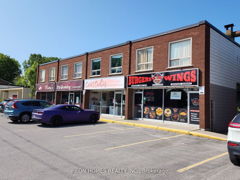 247 West St N, Orillia, L3V 5C9 | Image 2