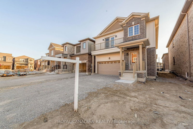 60 Harvest Cres, Barrie, L9J 0T3 | Image 2