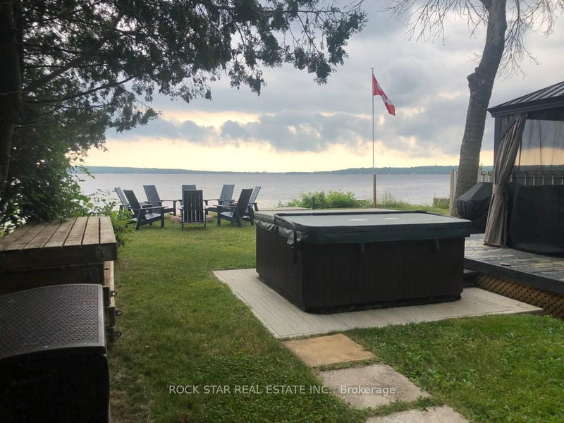 314 Robins Point Rd, Tay, L0K 2A0 | Image 3