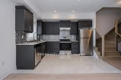 63 Gateland Dr, Barrie, L4N 6K7 | Image 3