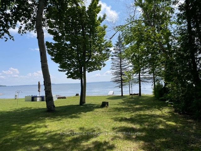 21 Frontenac Trail