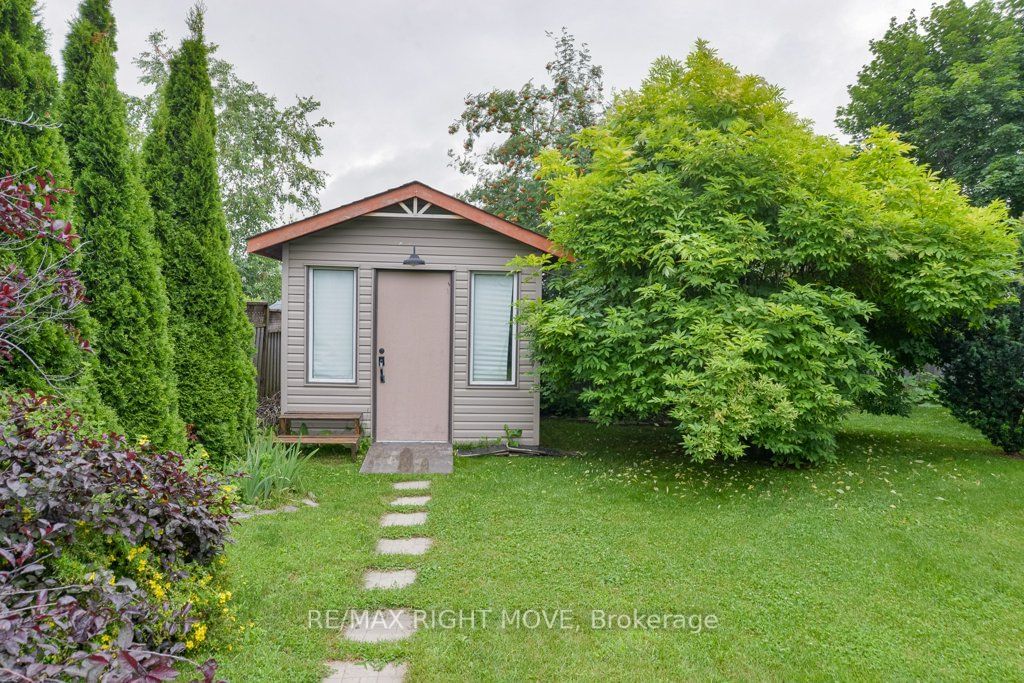 Listing Image 7