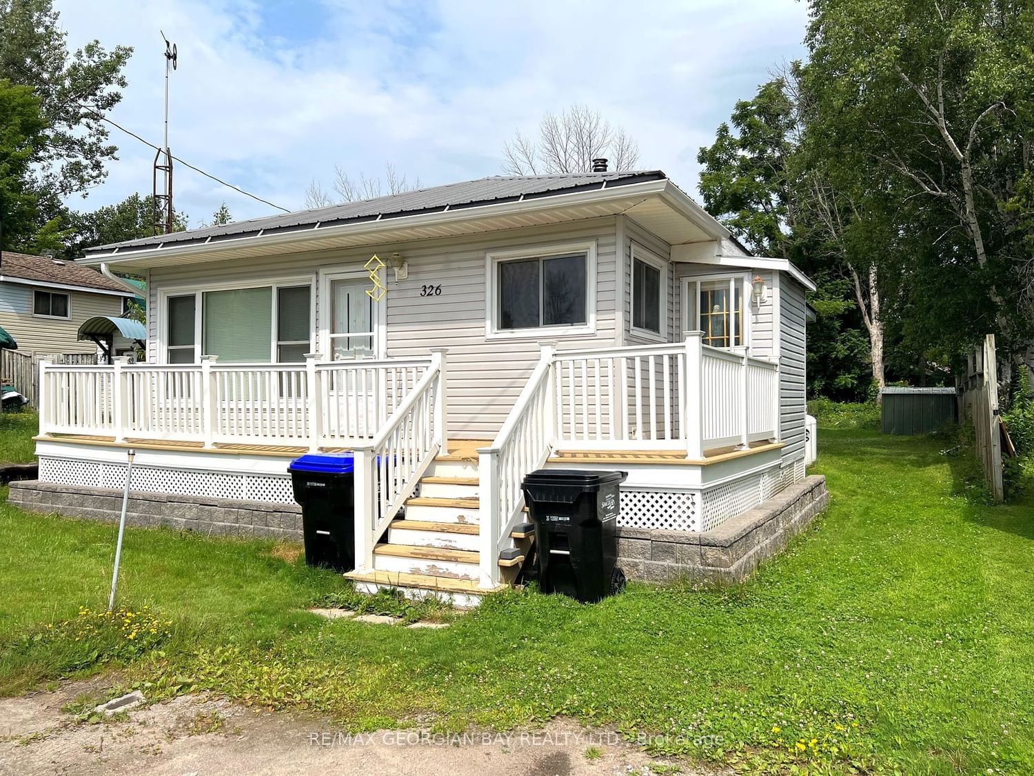 Listing Image 2