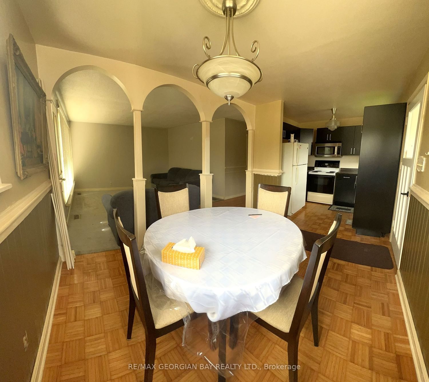 Listing Image 7