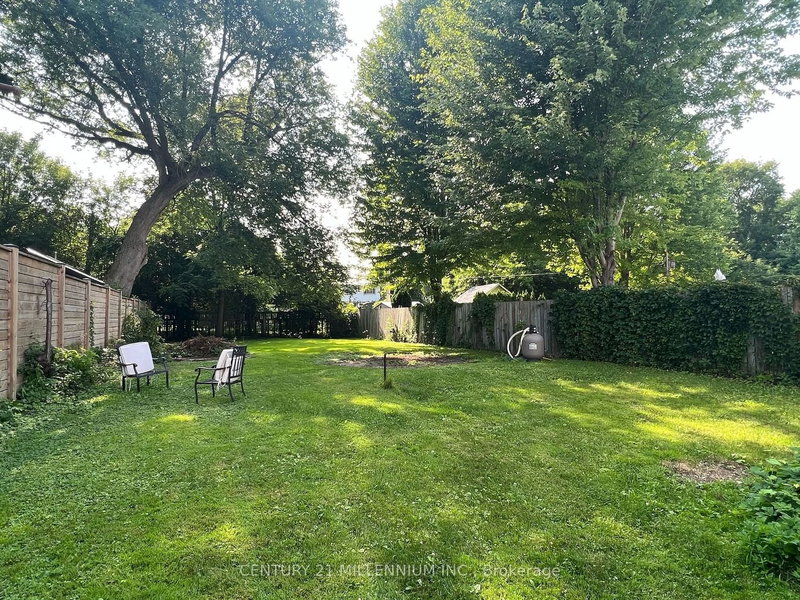 64 Birch St, Collingwood, L9Y 2V1 | Image 2