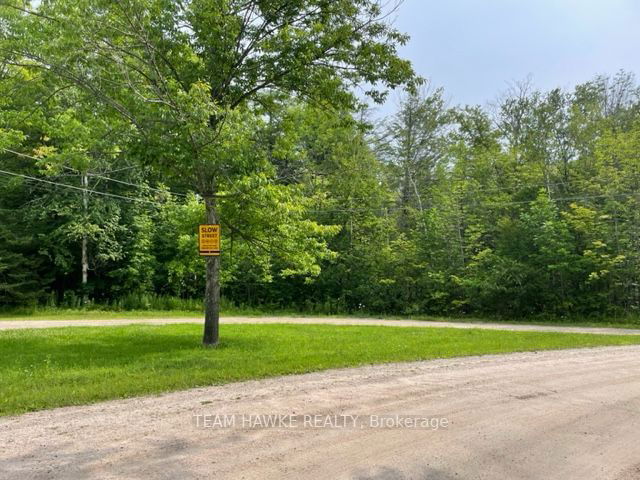 39 Lasalle Trail