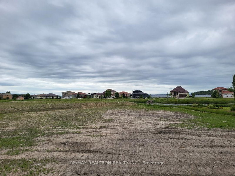 607 Taylor Dr, Midland, L4R 5L9 | Image 3