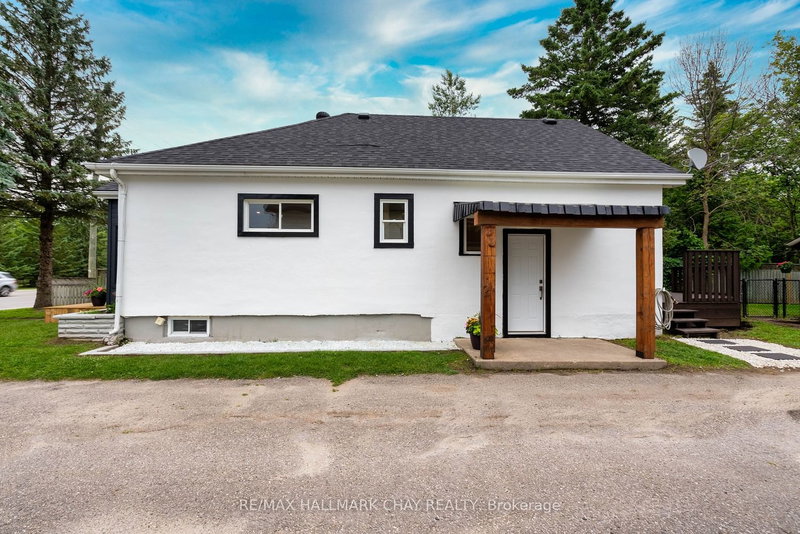 125 Queen St W, Springwater, L0L 1P0 | Image 3