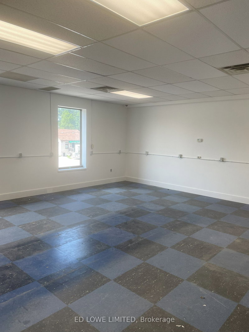 210 - 331 Bayfield St, Barrie, L4M 3C2 | Image 3