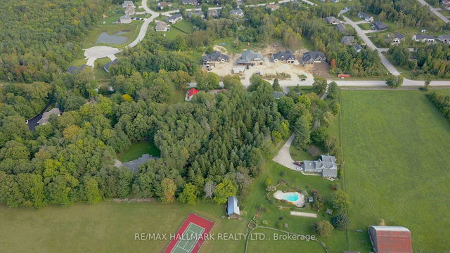 70 Moonstone Road