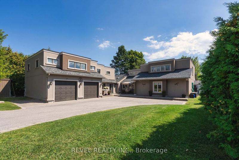 183 Lakeshore Rd W Oro-Medonte, L0L 2E0 | Image 2