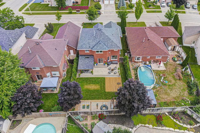 6 McAvoy Drive