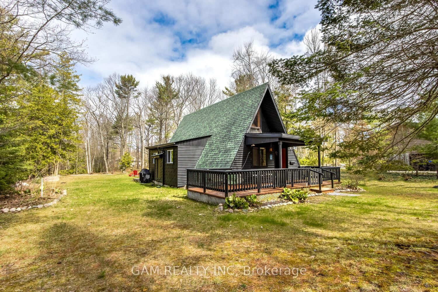Detached House sold at 14 Moonlight Court, Tiny, Lafontaine, L9M 0H2 - MLS: S7007074