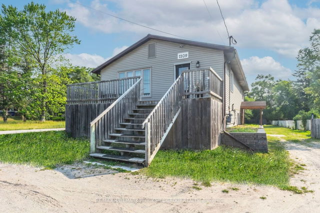 1109 BAYFIELD Street