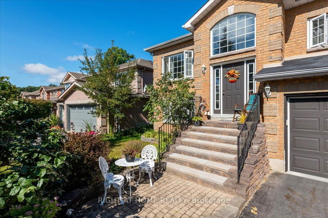 10 Oates Lane