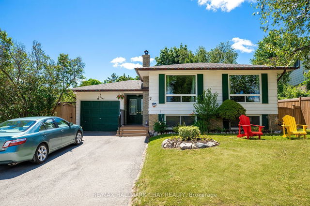 7 COLLETE Crescent