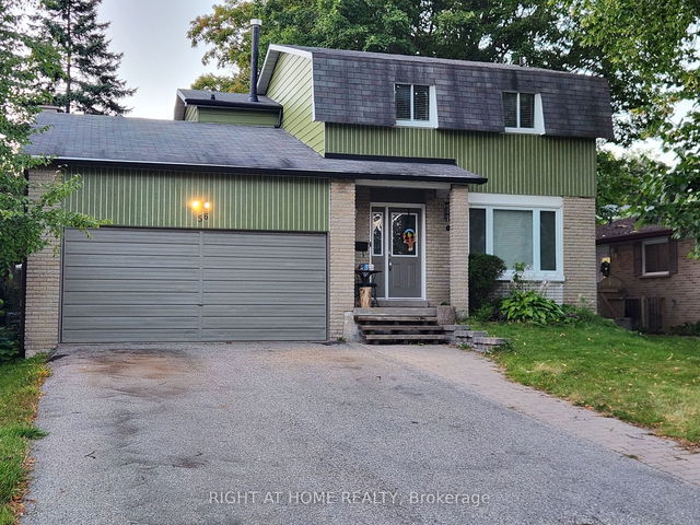 56 COLLETE Crescent