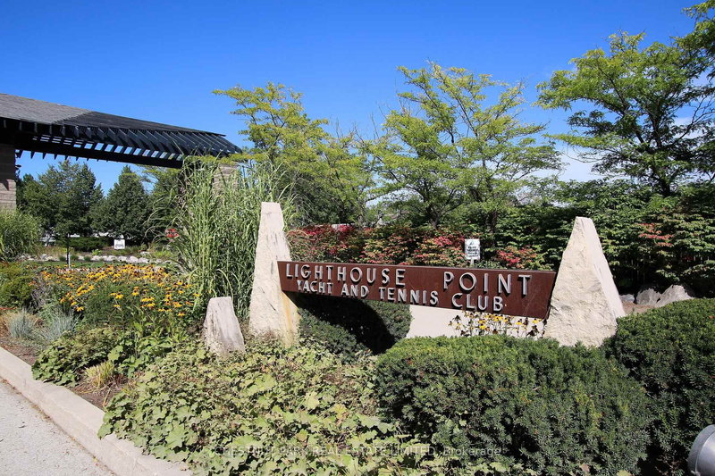 850 Suncrest Circ, Collingwood, L9Y 5C7 | Image 3