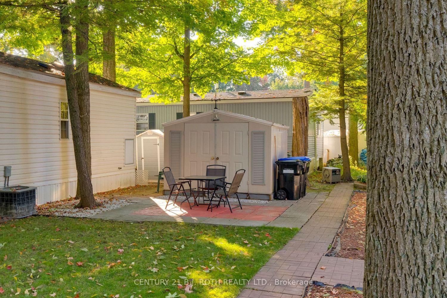Listing Image 7