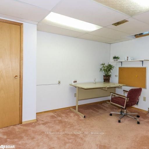 Listing Image 28