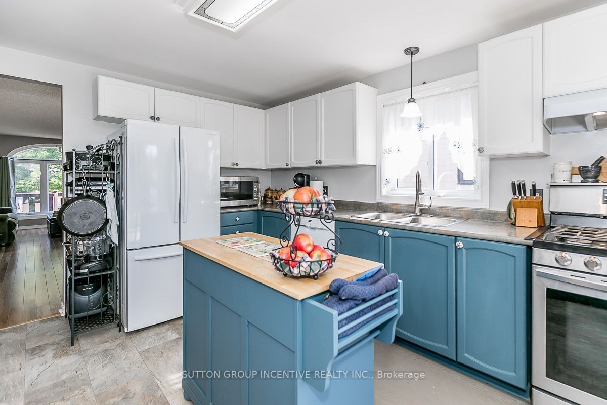 Listing Image 19