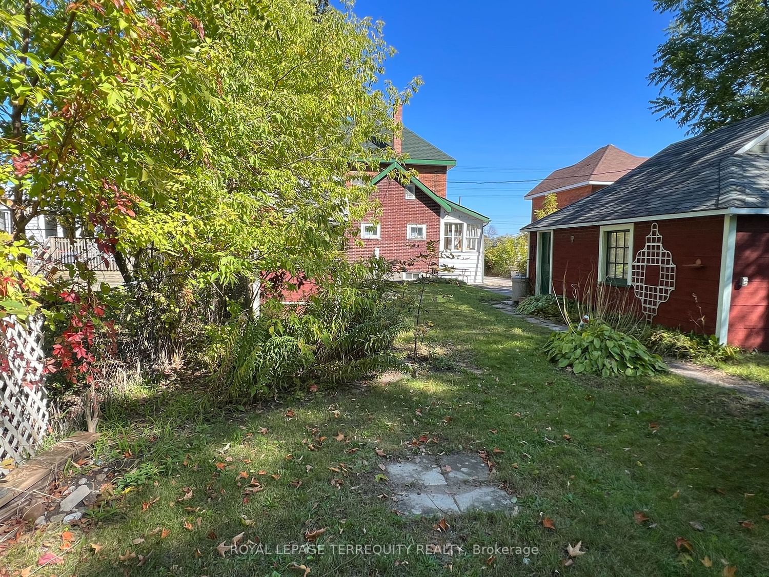Listing Image 3