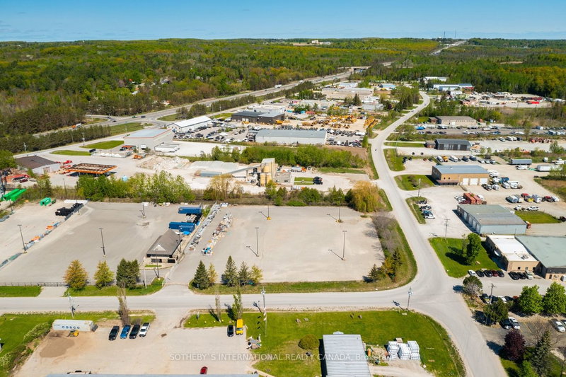 50 Jamieson Dr, Oro-Medonte, L3V 0H8 | Image 2