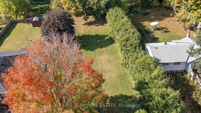 318 Palmer St, Tay, L0K 2C0 | Image 2