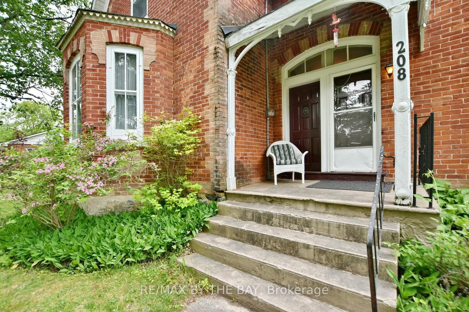 Listing Image 2