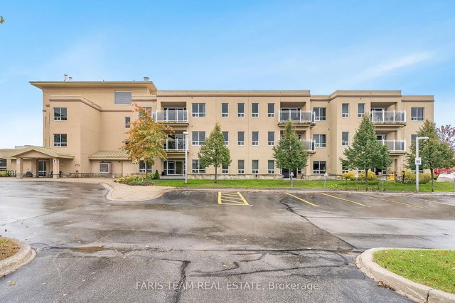 114 - 101 F Thompsons Road