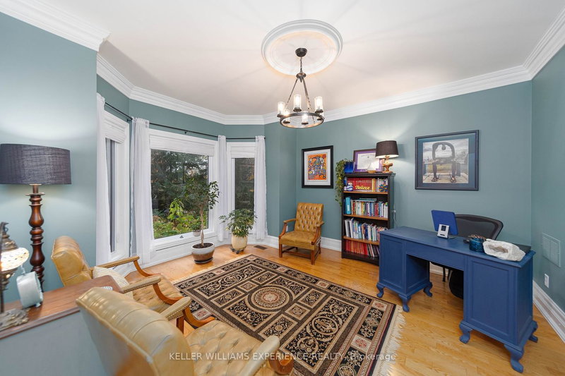 14 Jarvis St, Orillia, L3V 1Z9 | Image 3