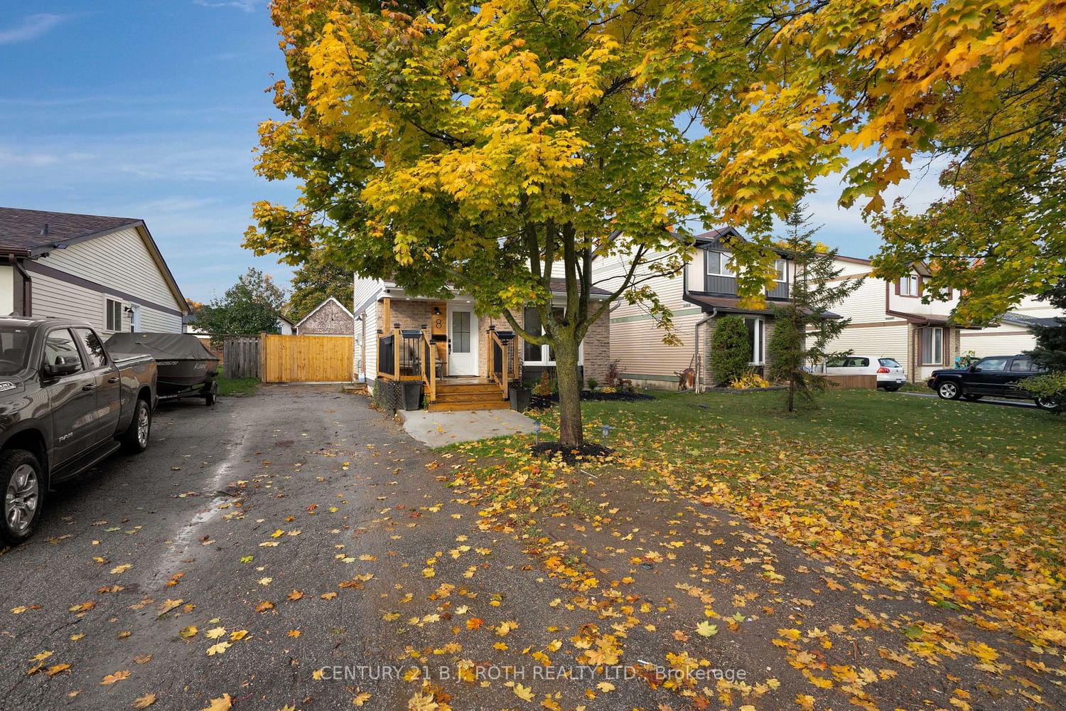 Listing photo 2