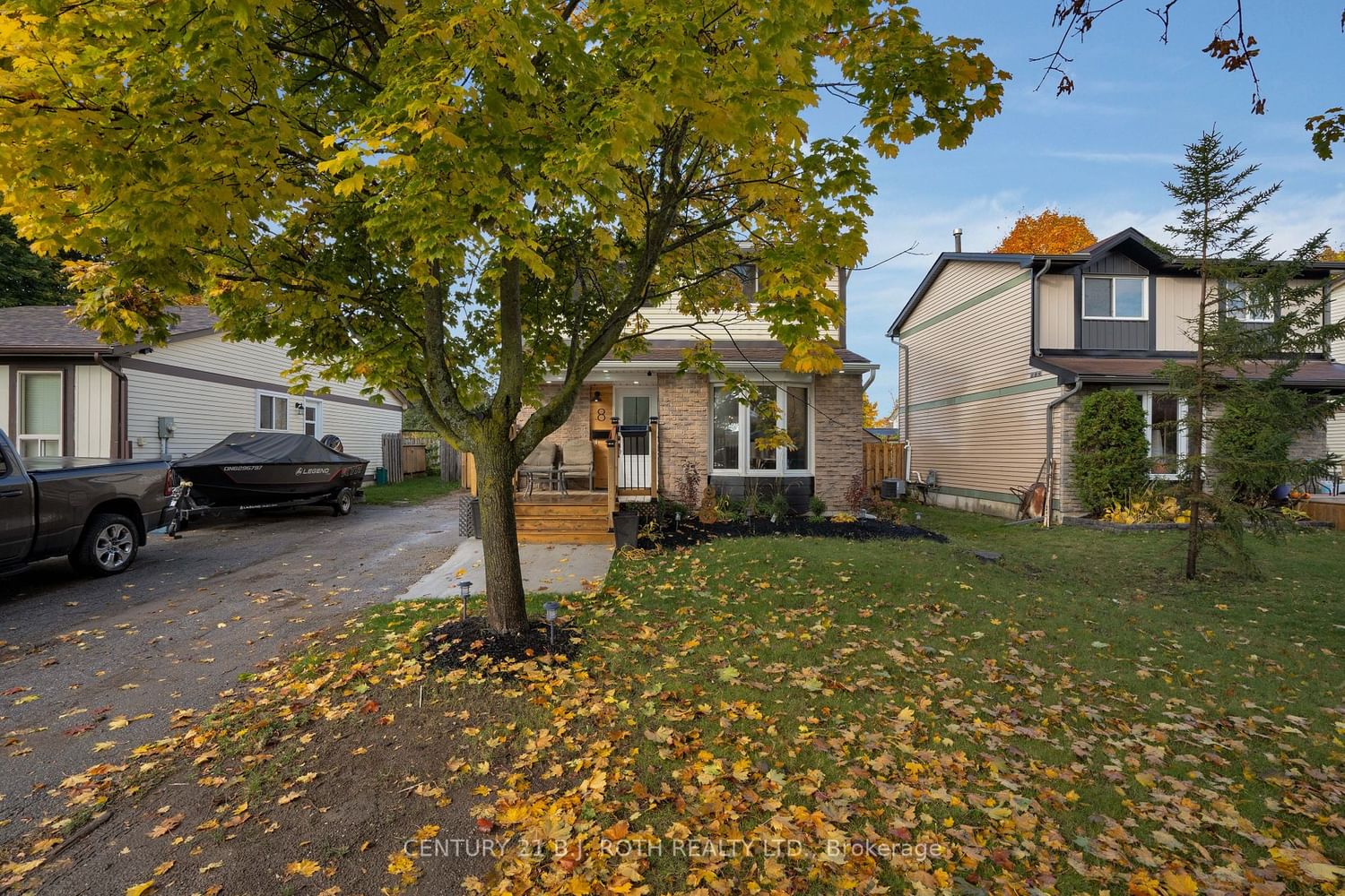 Listing photo 3
