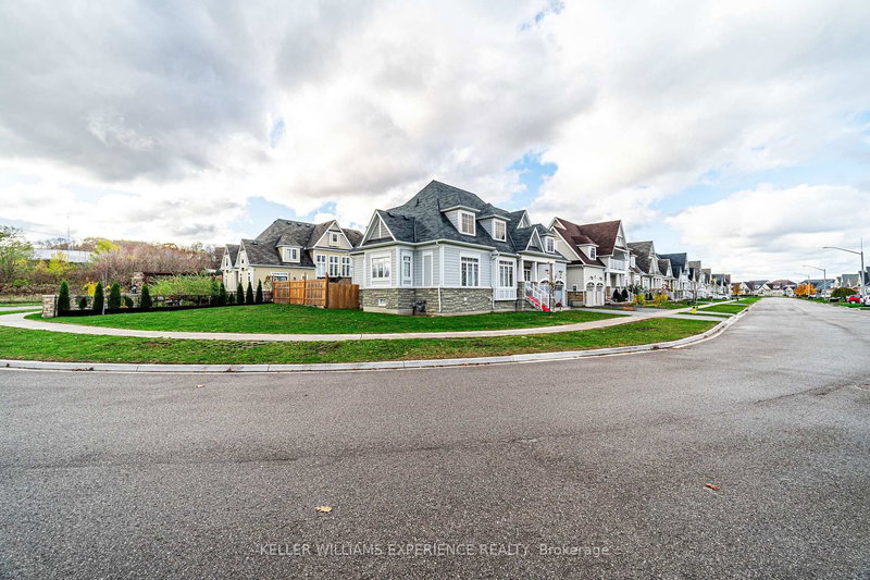 61 Riverwalk Pl, Midland, L4R 0B4 | Image 3