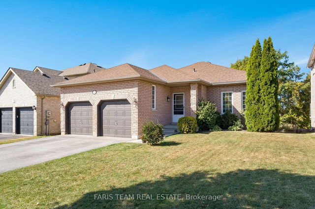 24 Silvercreek Crescent
