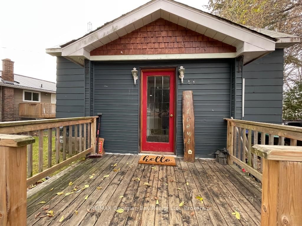 Listing photo 2