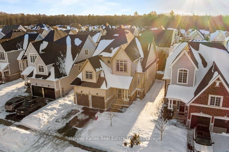 139 White Sands Way, Wasaga Beach, L9Z 0E3 | Image 2