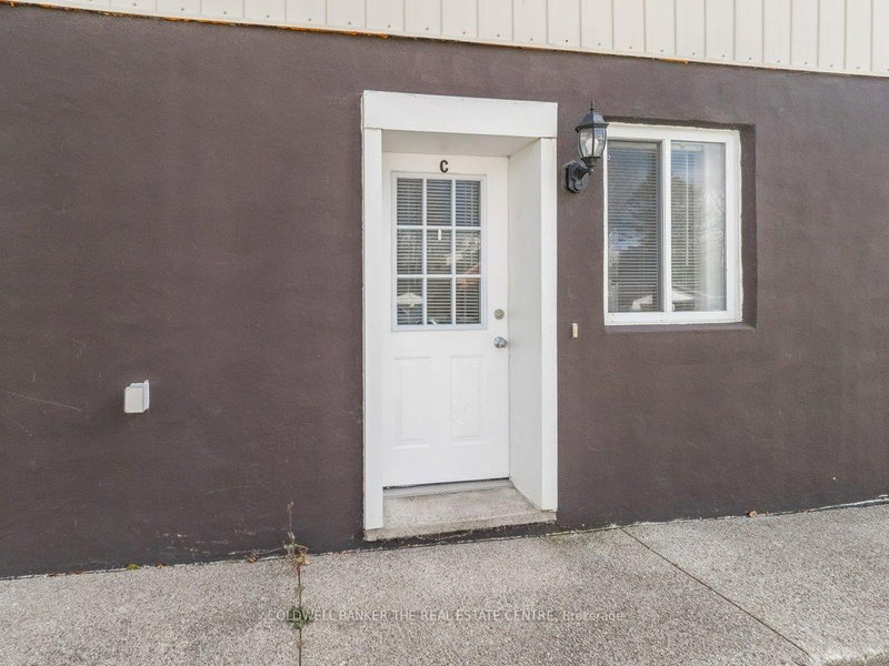 19 South St S, Orillia, L3V 3T1 | Image 3