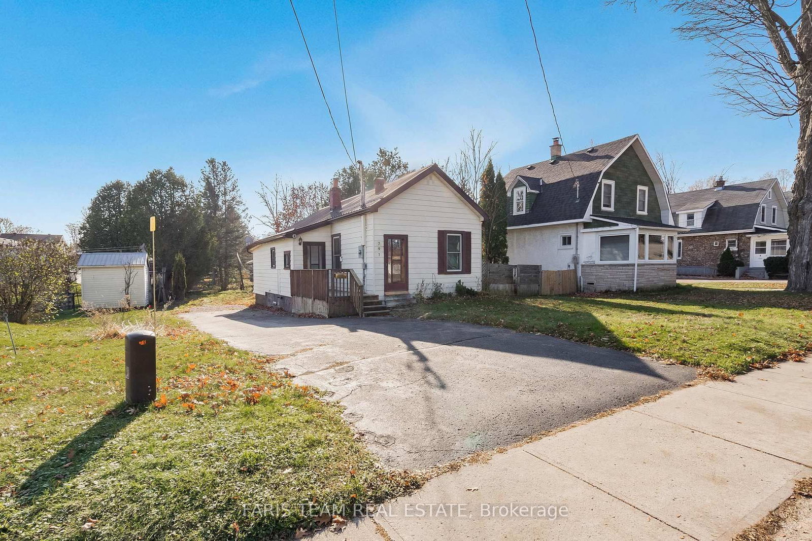 Listing Image 3