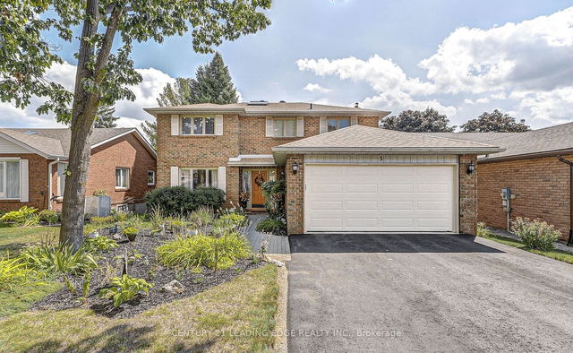 5 Richler Crescent