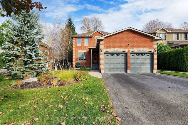 41 Grand Forest Drive