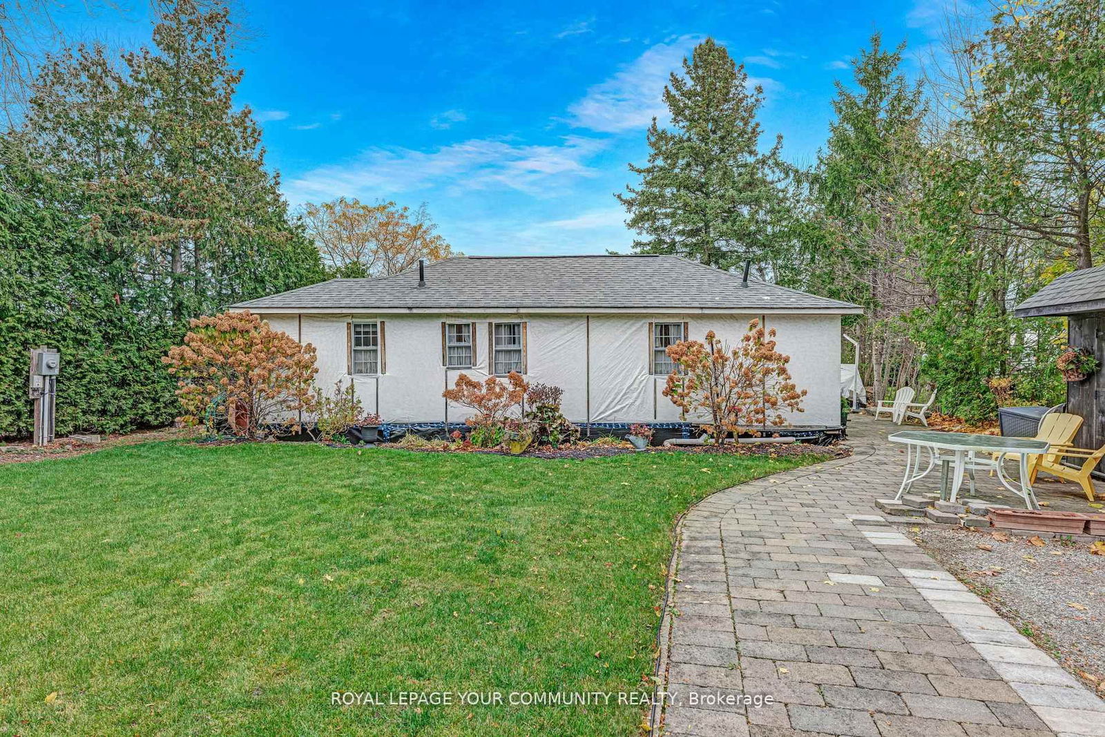 Detached House sold at 817 Woodland Drive, Oro-Medonte, Rural Oro-Medonte, L3V 6H1 - MLS: S7321498