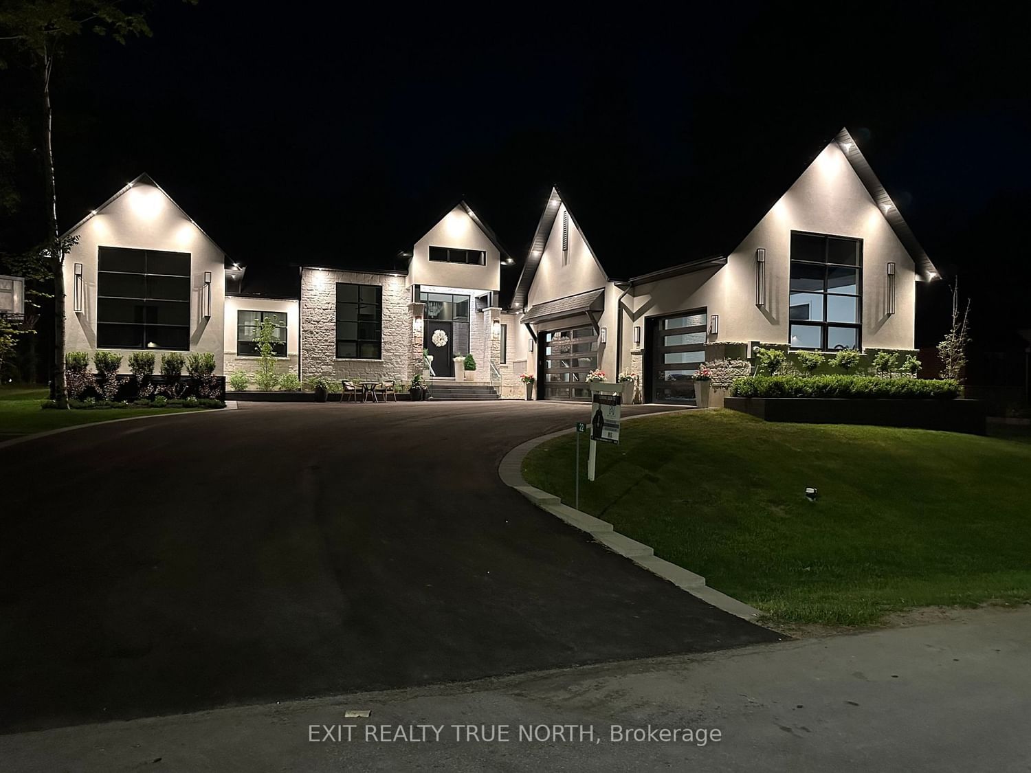 Detached House sold at 22 Glenna Trail, Springwater, Snow Valley, L9X 2A3 - MLS: S7324356