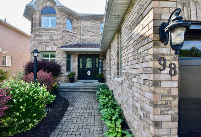 98 Emms Drive