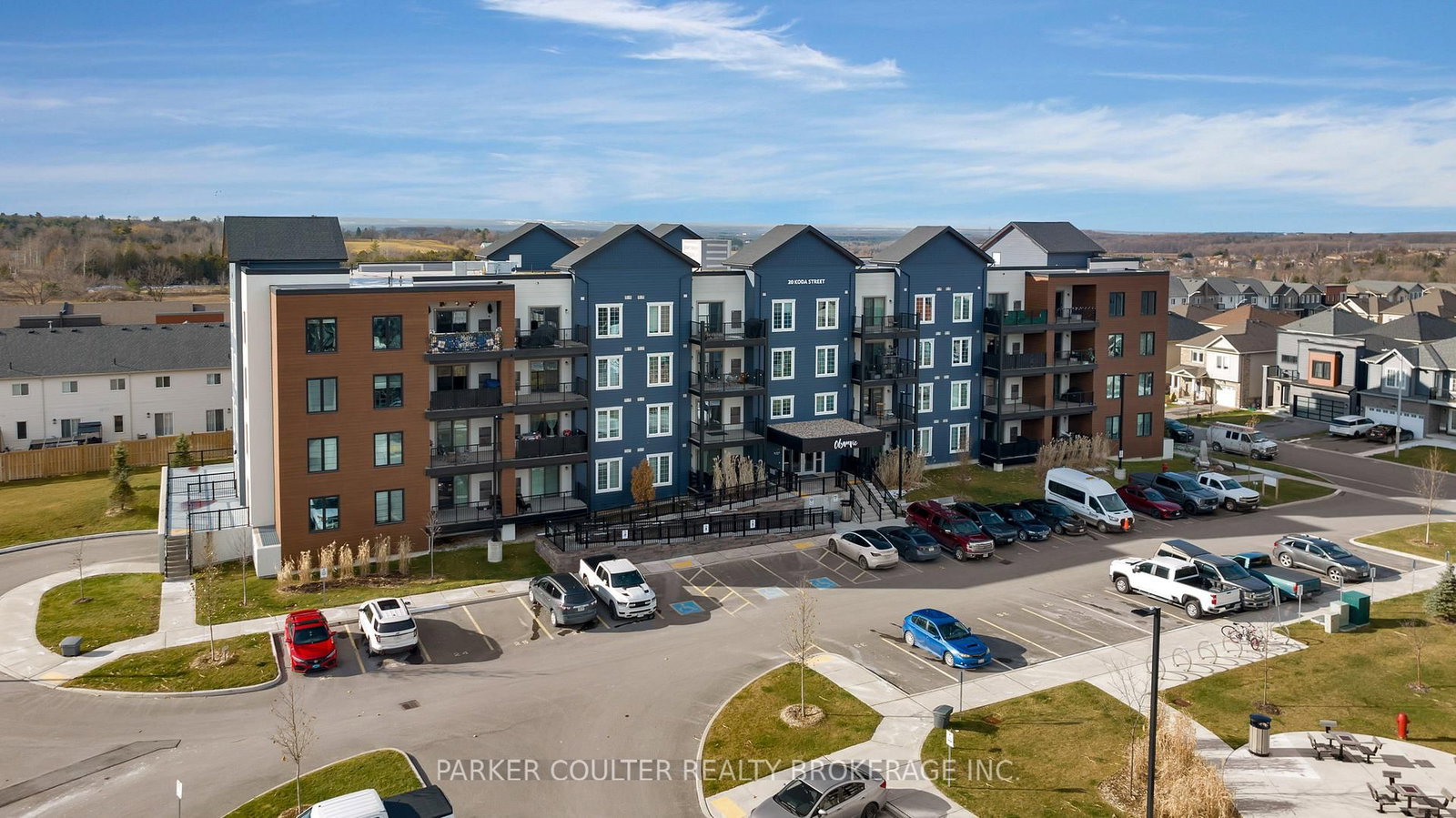 Listing Image 3