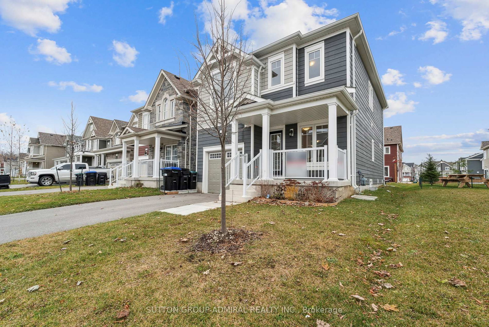 Listing Image 3