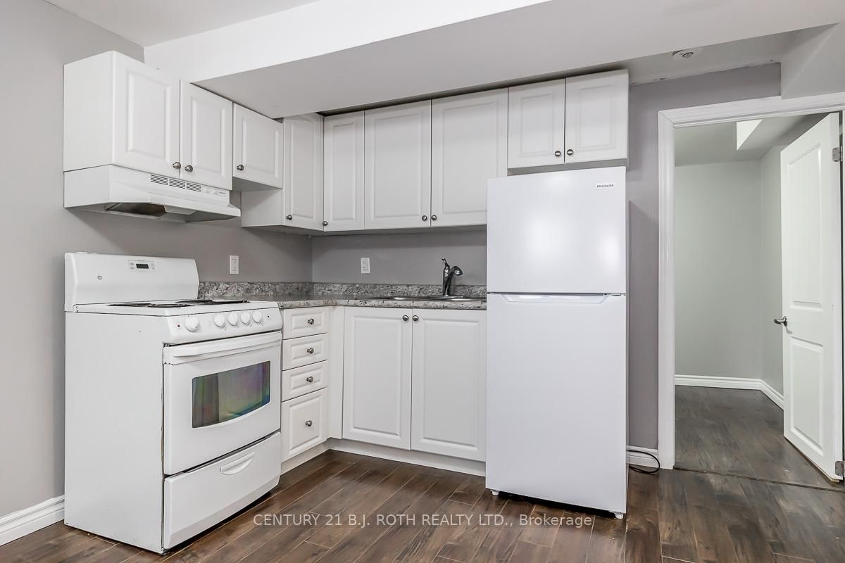 Listing Image 16