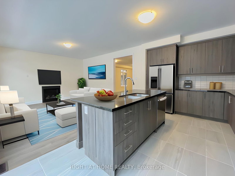 11 Calypso Ave, Springwater, L9X 2E1 | Image 2