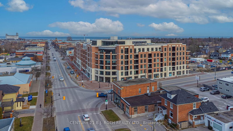 220 - 1 HUME St, Collingwood, L9Y 0X3 | Image 2