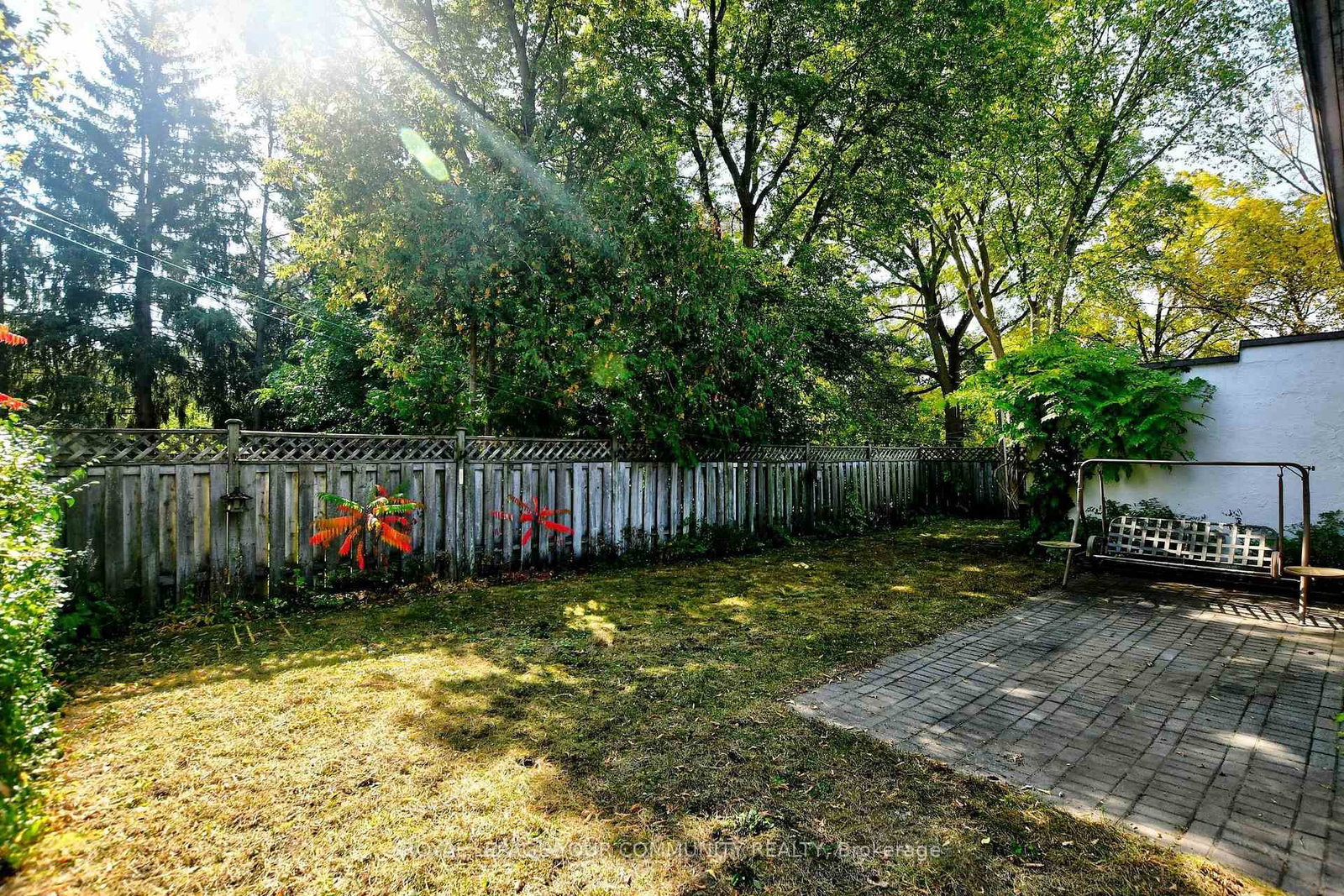 Listing Image 22